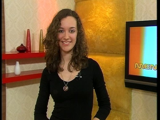 Anna Van Den Bos is watching cross.tv