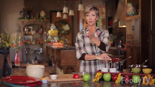 Cooking 80/20 With Robin Shea S1 Ep. 4 - Apple Nachos episode artwork