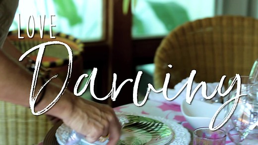 The Love, Darviny Show - Off to the Redlands to Wine Taste!