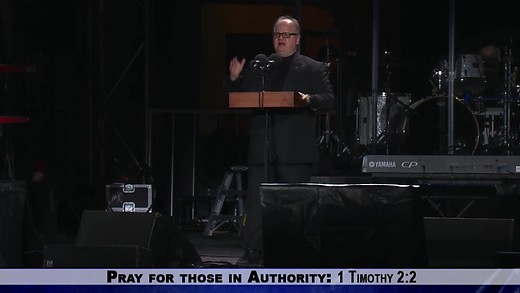 Dr. Chaps Prays In Front Of The World In 90 Languages For Religious Freedom