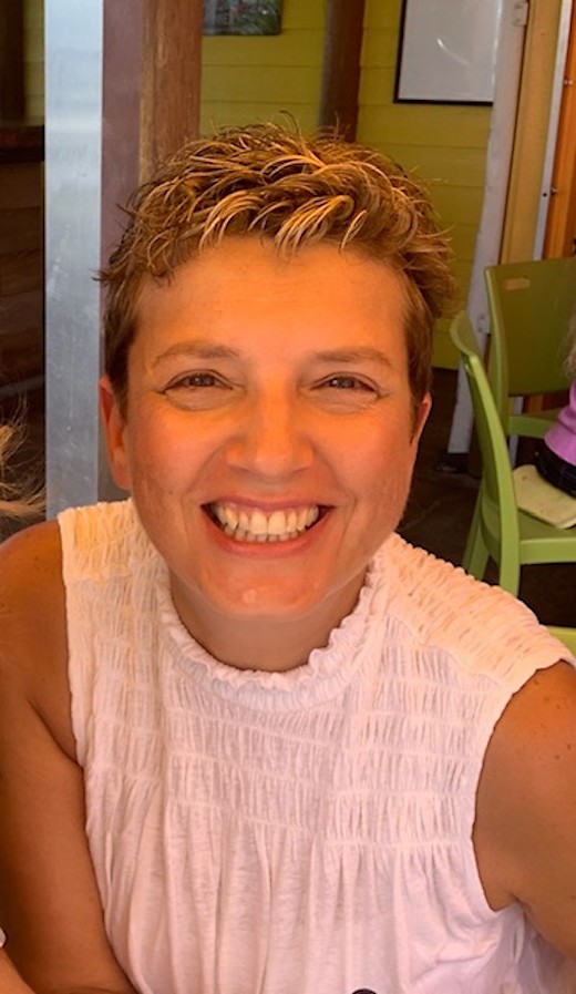 Former Lesbian - How Christians can love gays