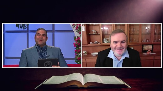 Researchers discover hidden chapter of the Bible by using UV light (Q&A Show)