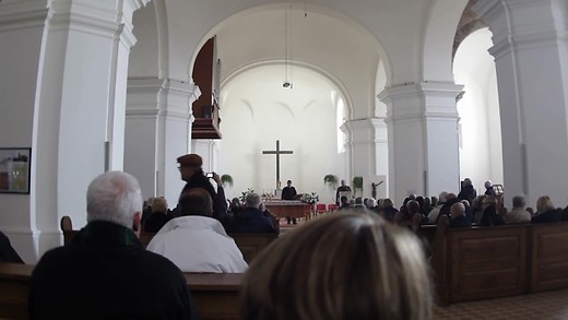 Average Age of Christians in UK (Q&A Show)